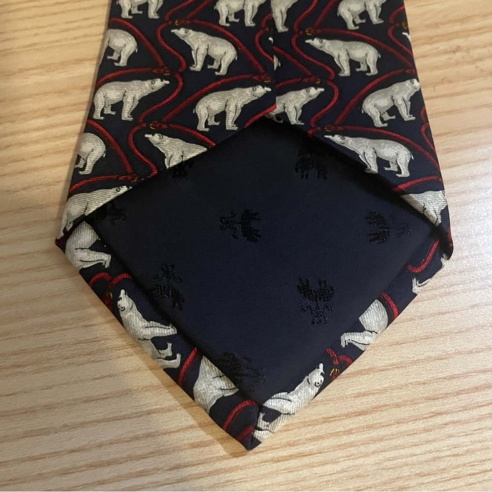 Brooks Brothers Makers 100% Silk Polar Bear Tie View 3